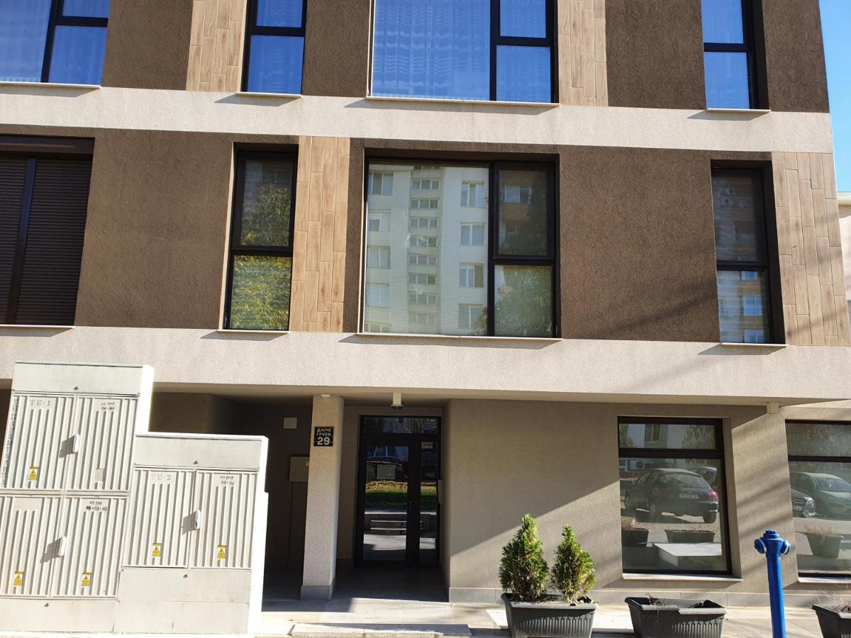 New Apartment At A Great Location ブラゴエヴグラト エクステリア 写真